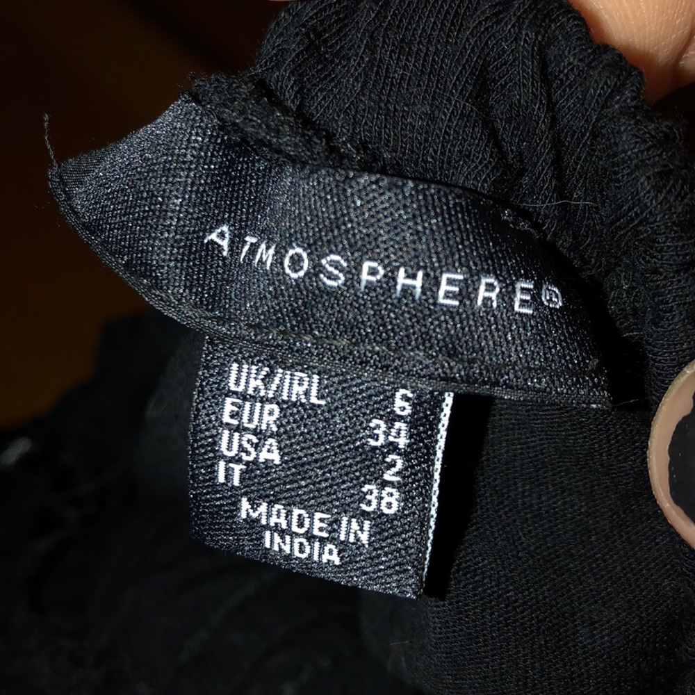 Atmosphere Off-the-Shoulder crochet top (6) - Picture 4 of 5